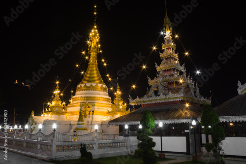 Pagoda white of Wat Chong Klang and Wat Chong Kham at dusk. Mae