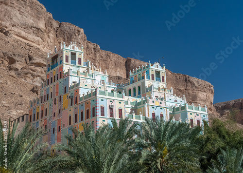 Kataira colorful hotel in Wadi Doan, Hadramaut, Yemen photo