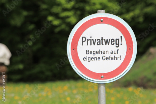 Private road warning sign