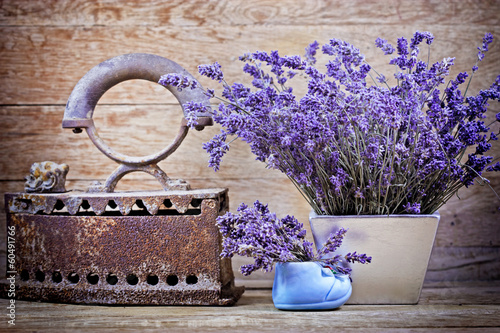 Dry lavender and rustic (rusty) iron - vintage style