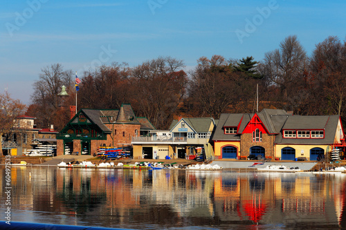 Fotografering The famed Philadelphia’s boathouse row in Fairmount Dam Fishway
