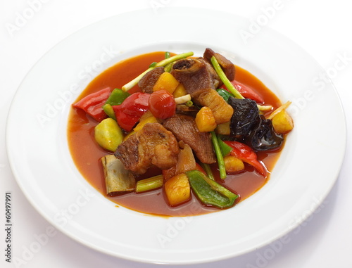 sweet and sour sauce fried with pork