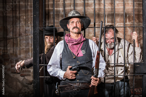 Cuadro en lienzo Tough Sheriff  With Prisoner