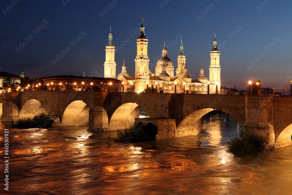 View of the basilica of the Virgen del Pilar and Ebro river, on