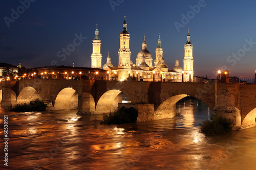 View of the basilica of the Virgen del Pilar and Ebro river, on © konstantant