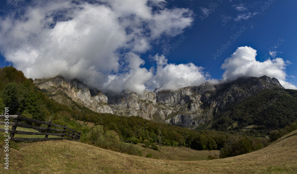 Obraz premium Picos de Europa, Spain