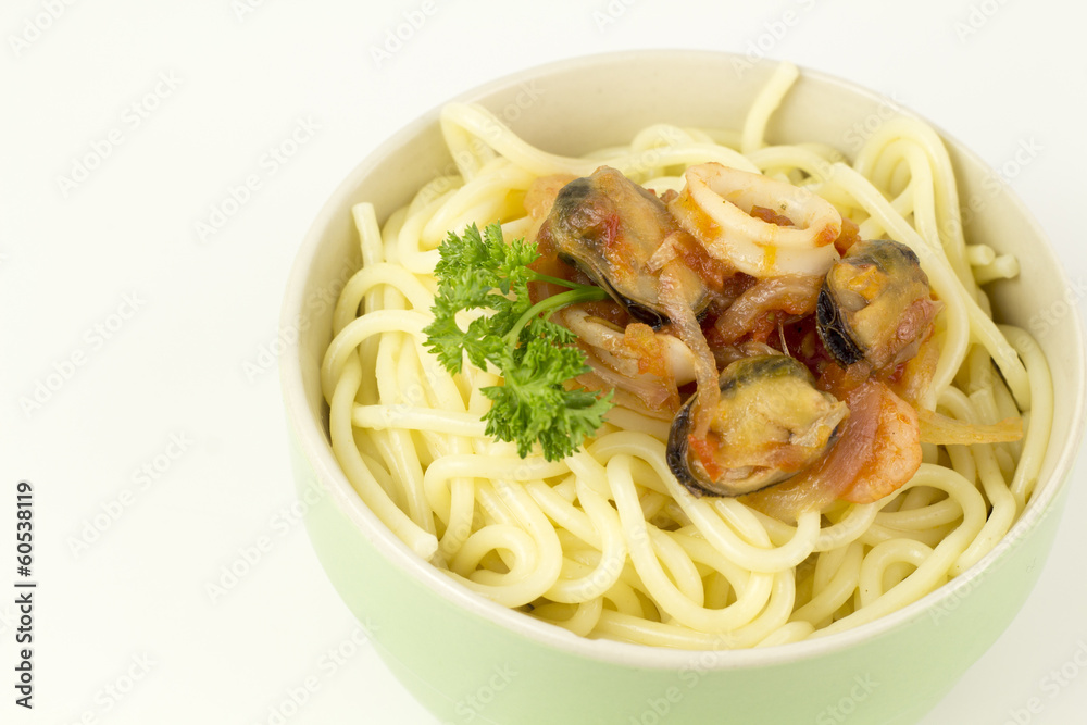 Spaghetti pasta with seafood