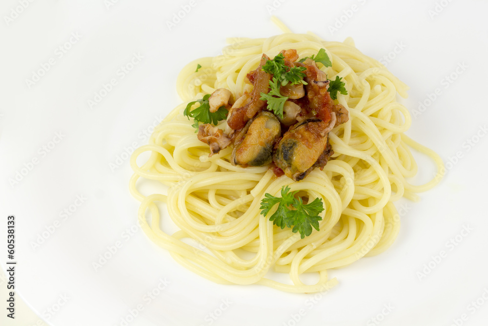 Spaghetti pasta with seafood