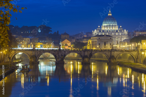 Roma San Pietro e il Tevere