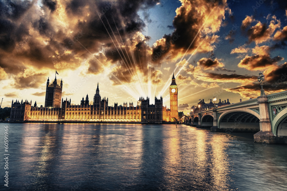 Beautiful view of Westminster by night - obrazy, fototapety, plakaty 