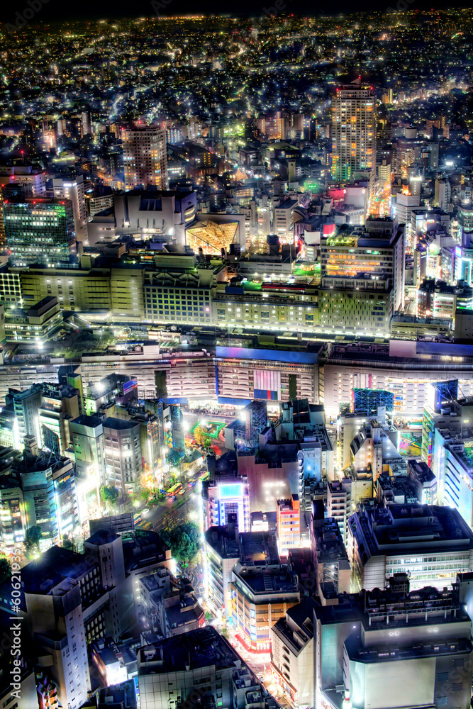Obraz premium Wgląd nocy Tokio
