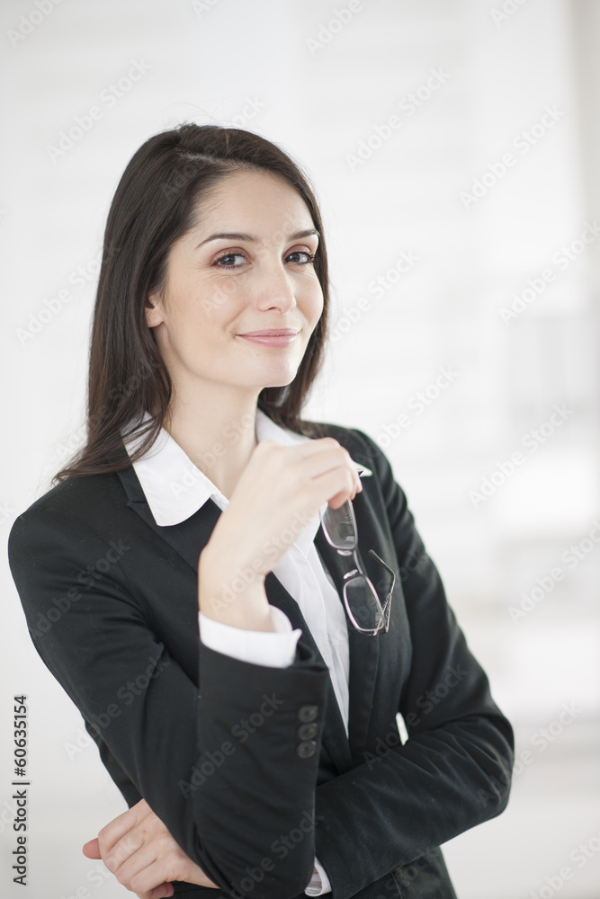 smiling businesswoman smiling businesswoman