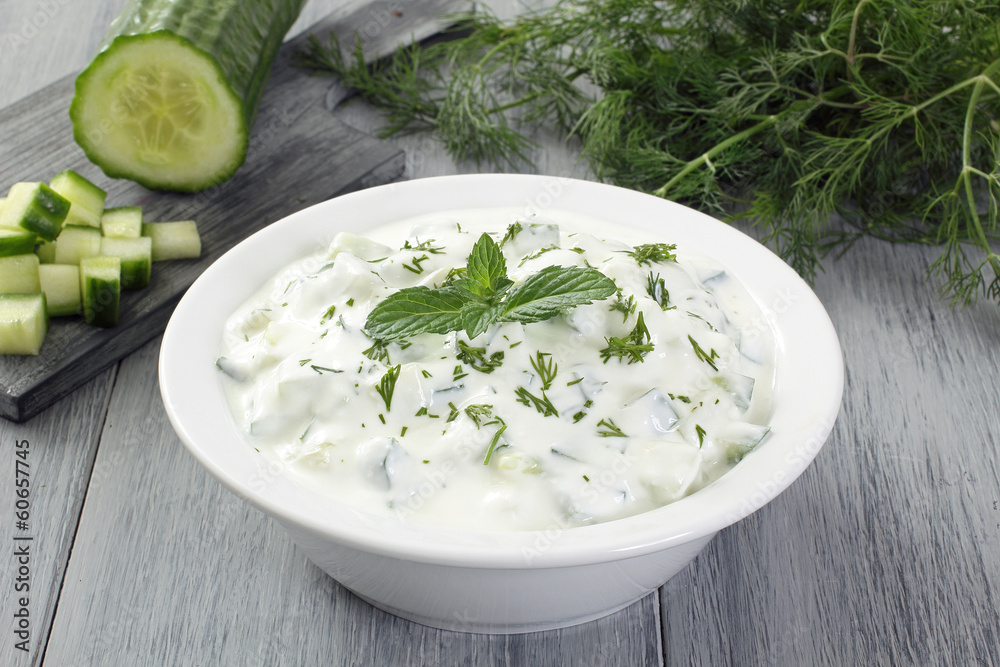 tzatziki cetriolo e yogurt tzatziki cetriolo e yogurt