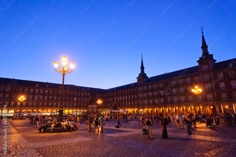 Fototapeta premium Plaza Mayor in Madrid, Spain