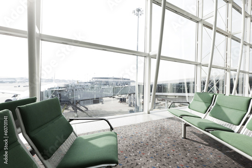 Canvas Print waiting chairs in airport