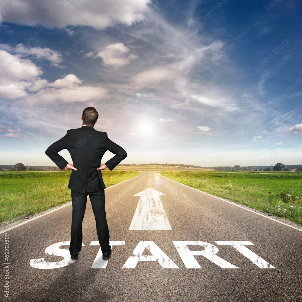 Strasse mit dem Wort Start Strasse mit dem Wort Start