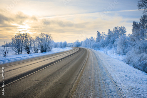 road in winter © JENOCHE