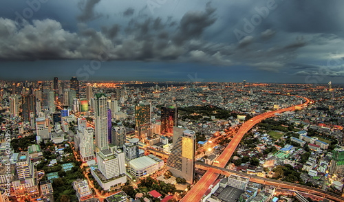 Photography Bangkok city at dusk and transportation