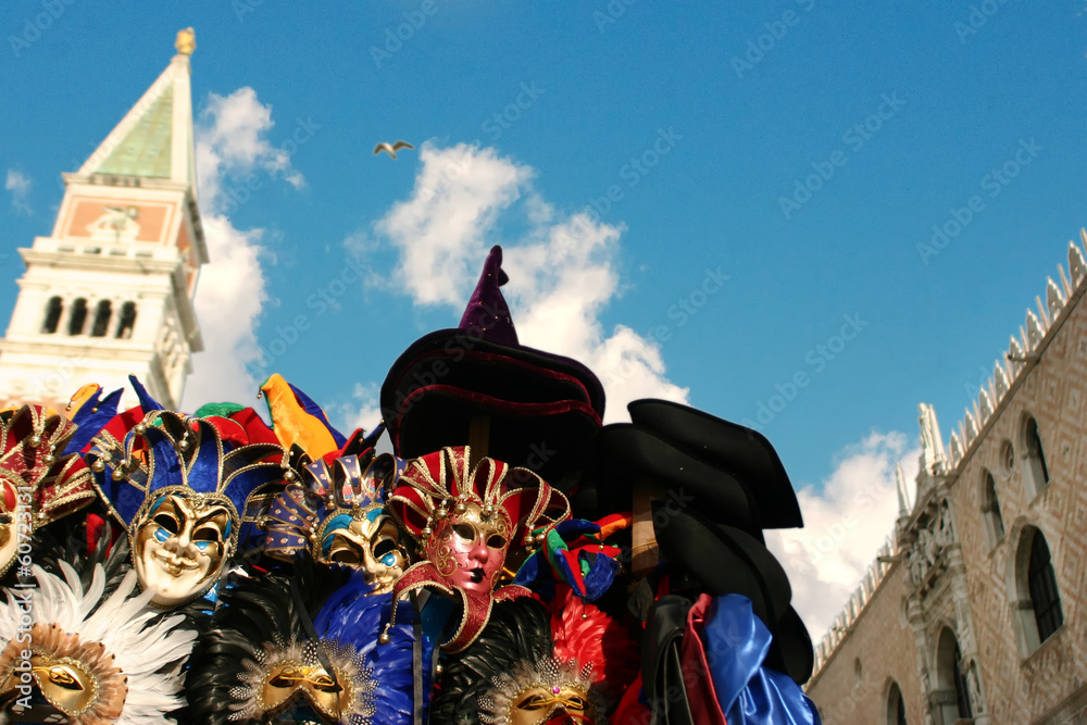 Naklejka premium Venice masks