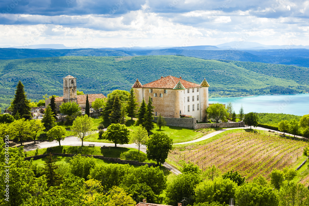 The Architecture of a Medieval Stronghold