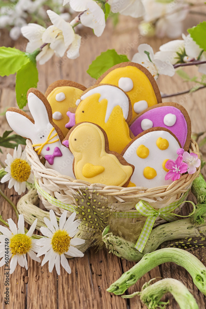 Obraz premium Colorful easter cookies