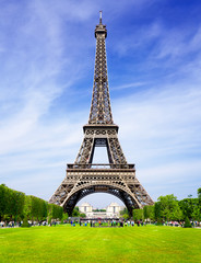 Poster Eiffelturm Romantischer Eiffelturm in Paris  © wajan