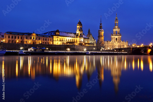 Dresden bei Nacht © Katja Xenikis