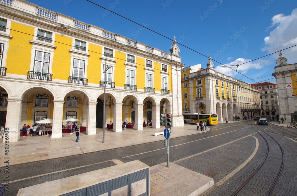 place du commerce à Lisbonne
