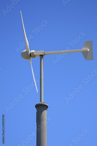 wind turbine side on