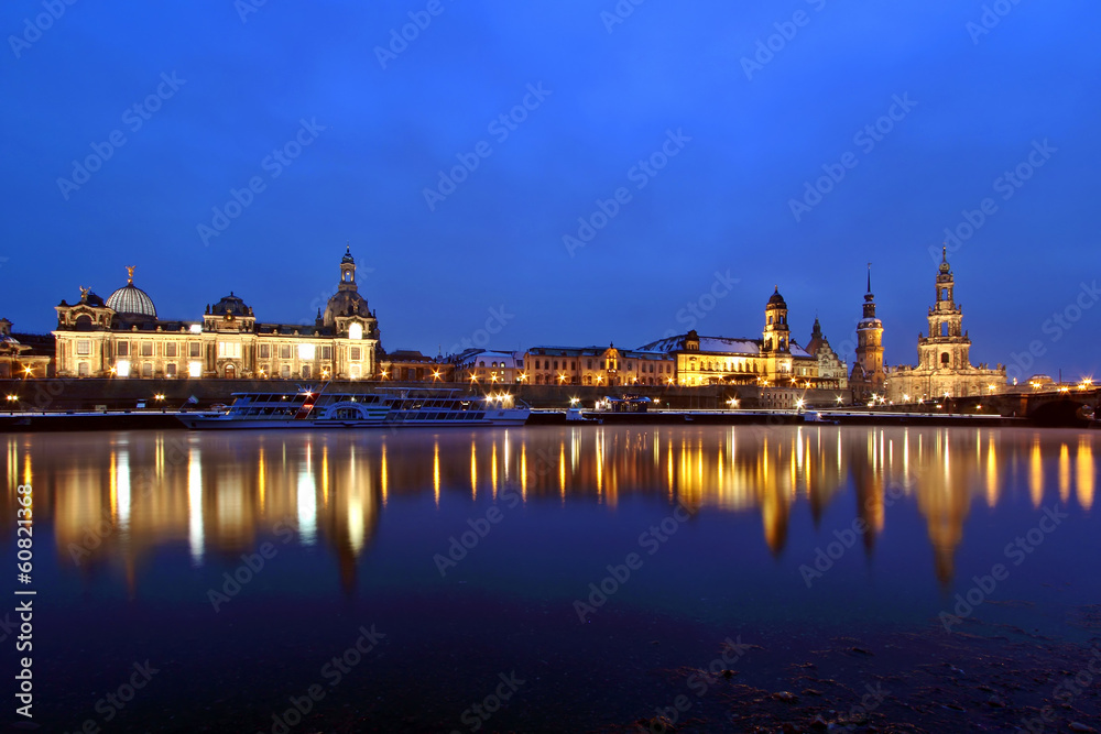 Dresden bei Nacht Panorama