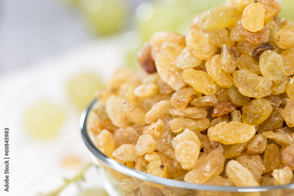 Portion of dried Grapes Portion of dried Grapes