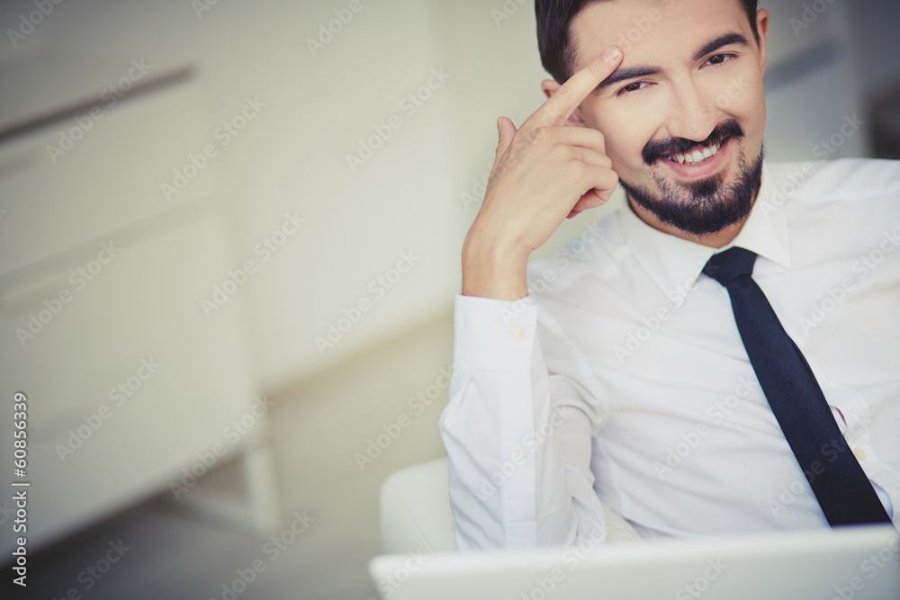 Naklejka premium Smart businessman