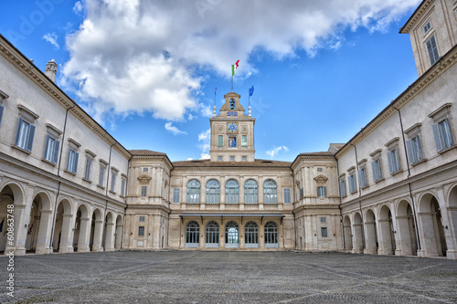 rome quirinale court photo