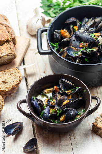 Fresh ingredients for a dish cooked with mussels