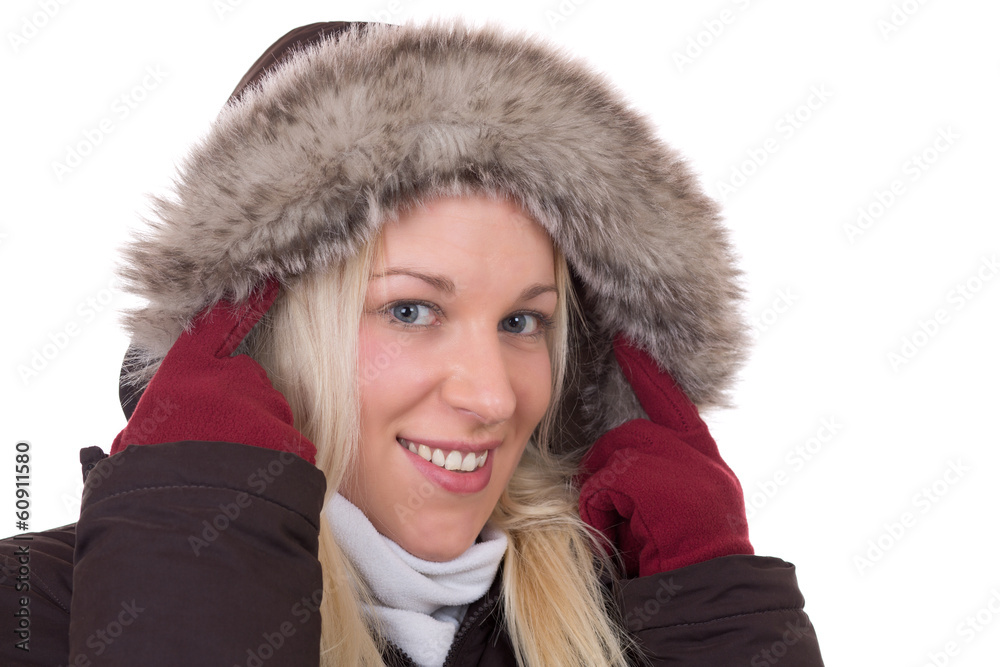 Portrait einer Frau im Winter Jacke mit Fellkragen gegen Kälte Portrait einer Frau im Winter Jacke mit Fellkragen gegen Kälte