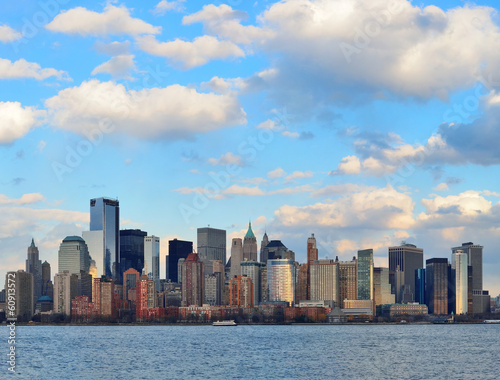 Downtown Manhattan skyline © rabbit75_fot