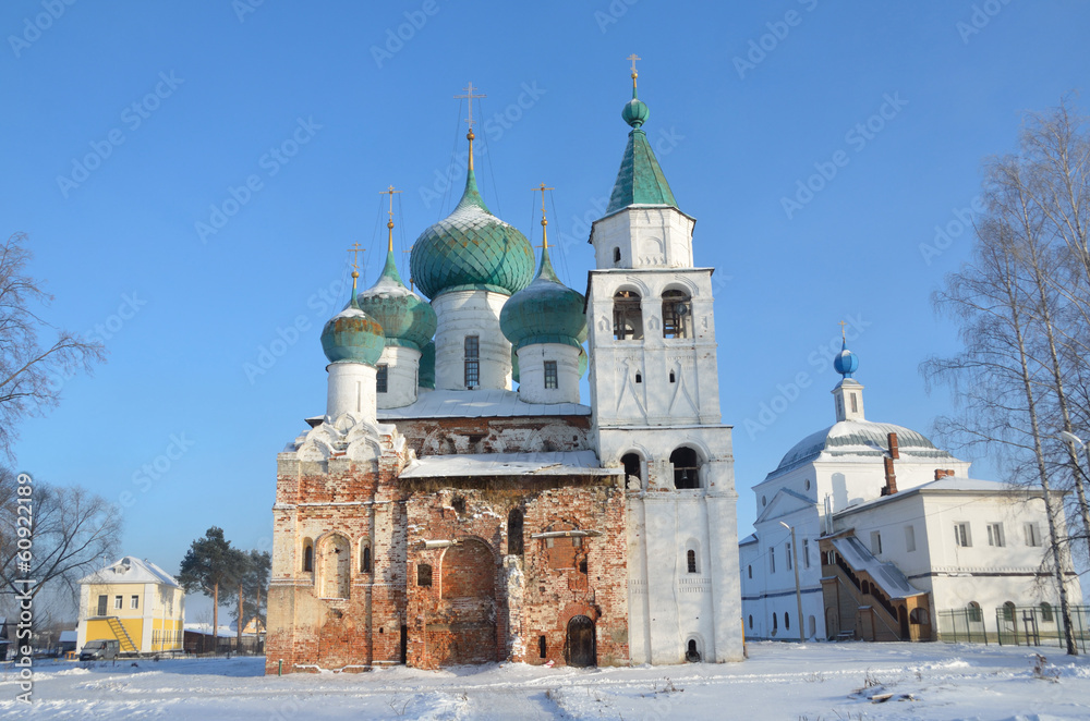 Богоявленский Аврамиев женский монастырь в Ростове зимой
