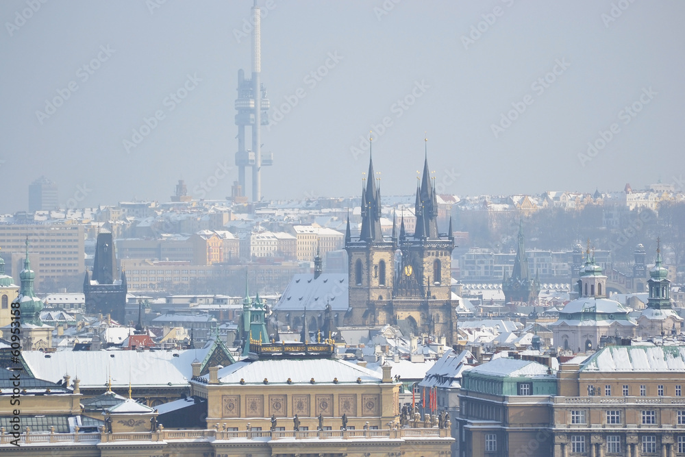 Fototapeta Pejzaż miejski Praga przy zimą