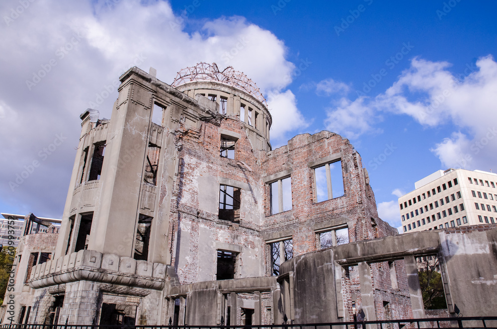 Fototapeta premium Atomic Bomb Dome, the building was attack by atomic bomb in worl