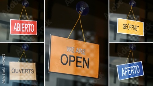 Open and closed signs (5 languages) - Closed to open - compositi