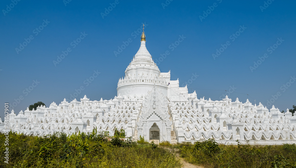 White pagoda of Hsinbyume (Myatheindan) in Mingun, Myanmar White pagoda of Hsinbyume (Myatheindan) in Mingun, Myanmar