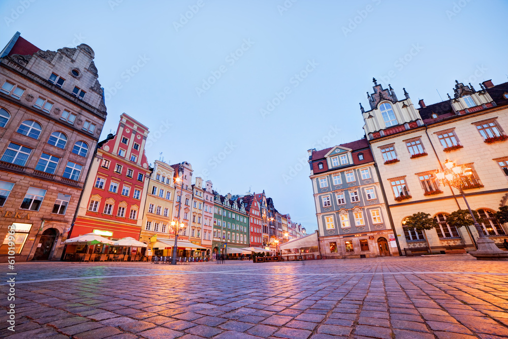 Obraz premium Wroclaw, Poland. The market square at the evening