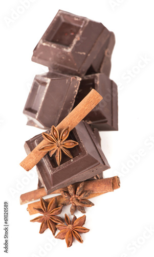 chocolate bars with its ingredients isolated on white background