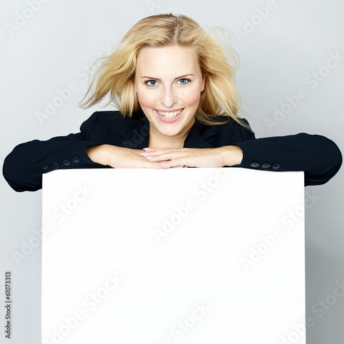 Принти на полотні Beautiful woman with message board