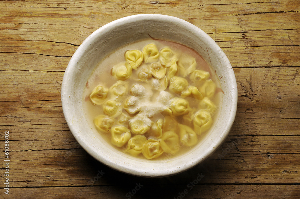 Tortellini 토르텔리니 Тортеллини Tortellini 토르텔리니 Тортеллини