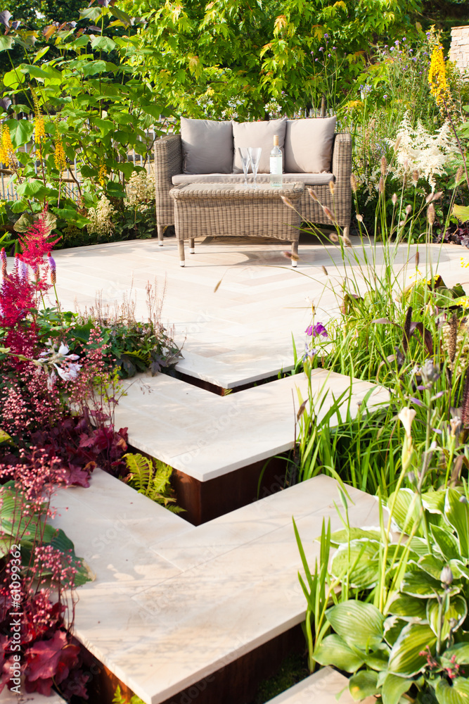 Naklejka premium Tranquil garden