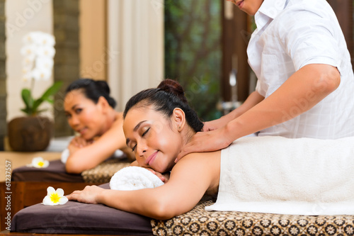 Indonesian women at wellness spa massage