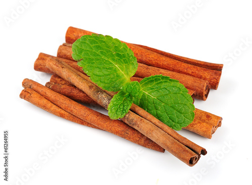 Cinnamon with mint