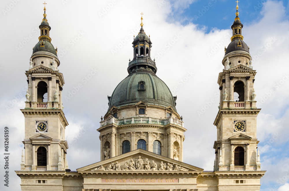 Obraz premium Budapest, St. Stephen's Basilica