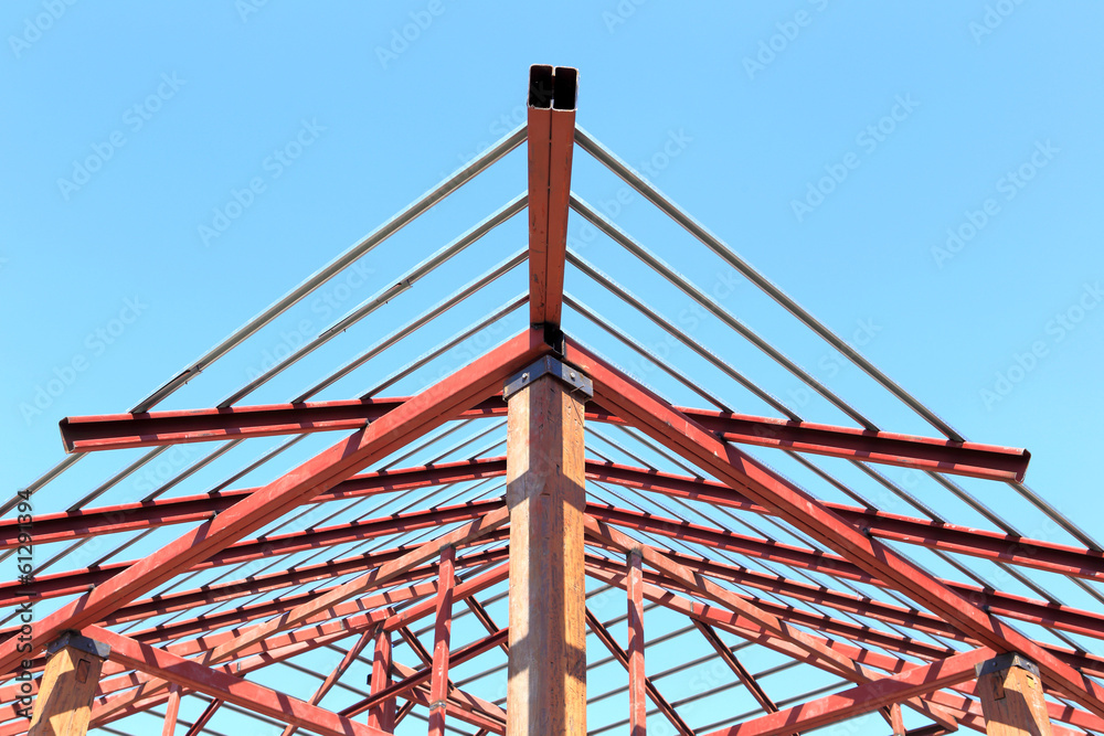 Roof steel construction for new house